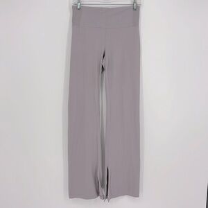Athleta Elation Split Flare Pant Athletic Leggings Lavender Women’s Size Small